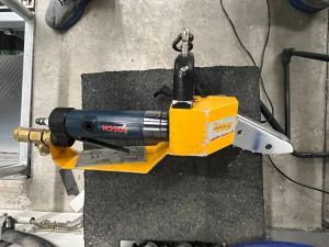 AWEX Ausbrechmaschine