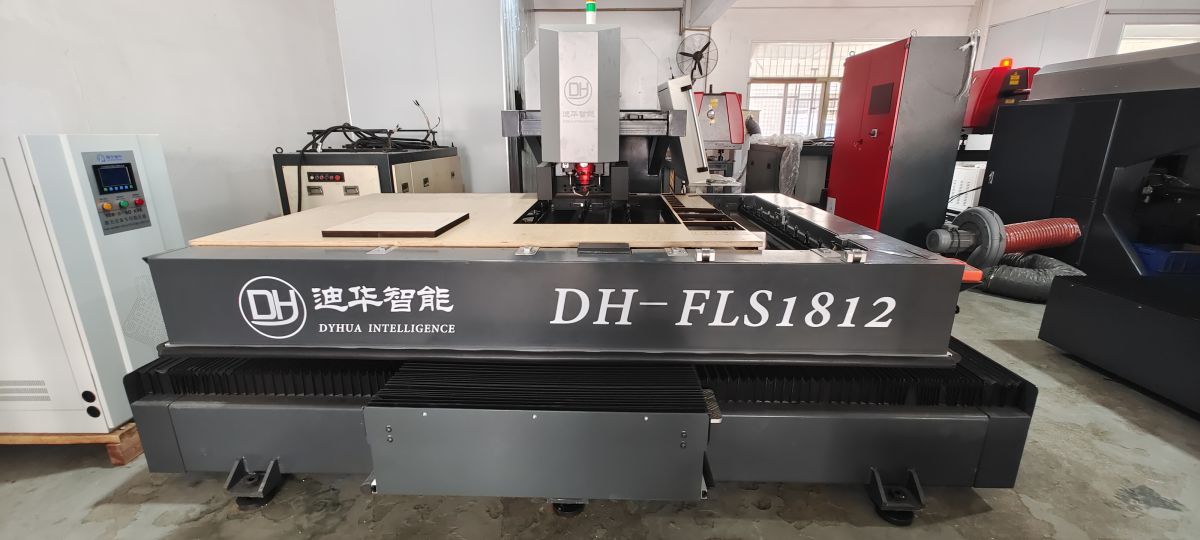 dhfls1812 laser cutting machine