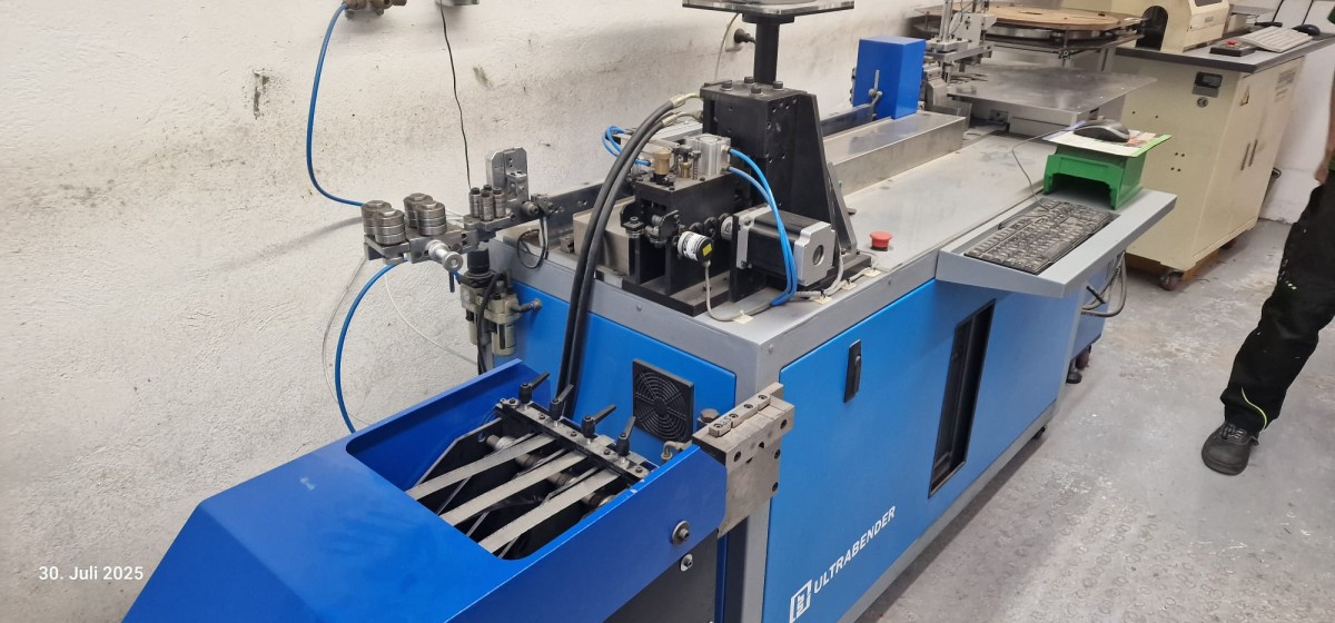 ULTRABENDER BB300 - automatic bender for SRD ULTRABENDER BB300 - automatic bender for SRD