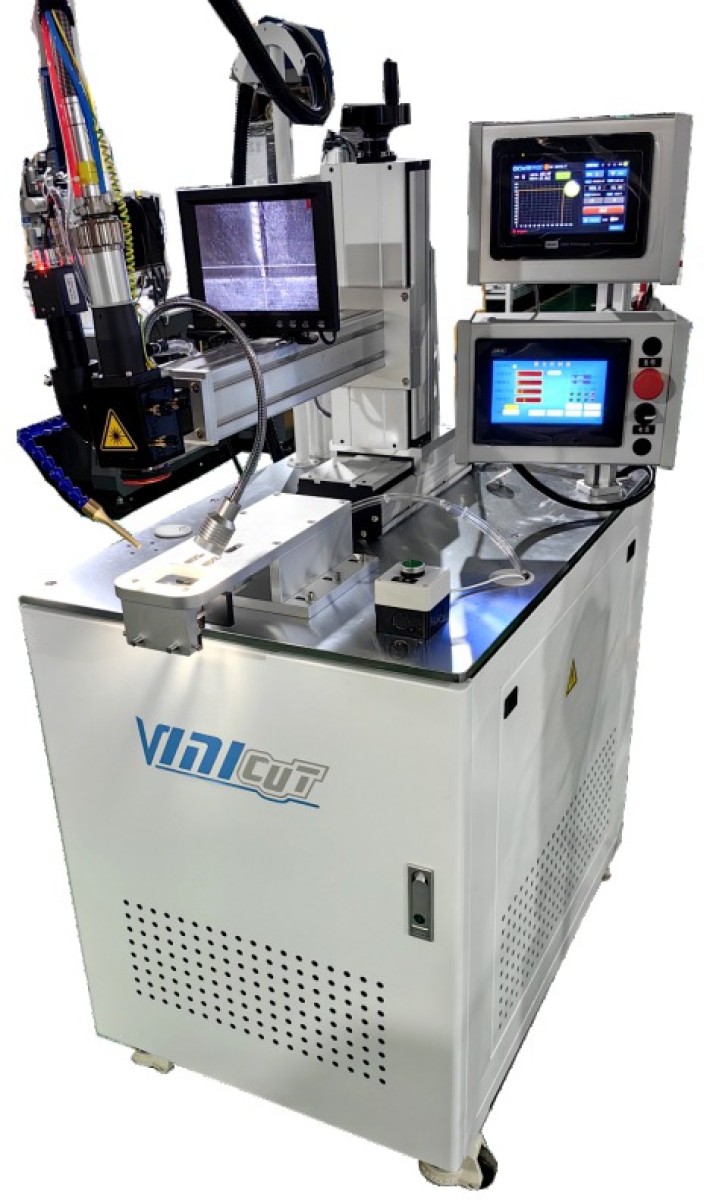 Welding machine with fiber laser Welding machine with fiber laser